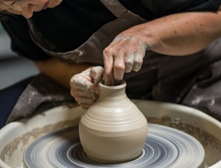 Broil King støbejernsgryder: Hvorfor er de bedre end andre gryder på markedet?