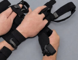 Håndledssmerter? Sådan kan håndledsstøtte hjælpe